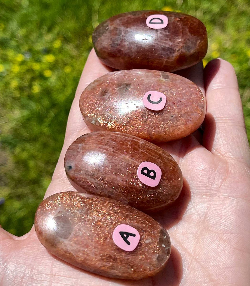Boondockfinds's tweet photo. Arusha Sunstone Palmstone | AAA Grade Crystal Gifts | Home decor, Energy crystals | Rare Crystals https://t.co/qj2tzYrInl #TuesdayRocks #sunstone #palmstone #pocketrock #Crystal #giftidea #energy #etsystore https://t.co/voSA5GNbQr