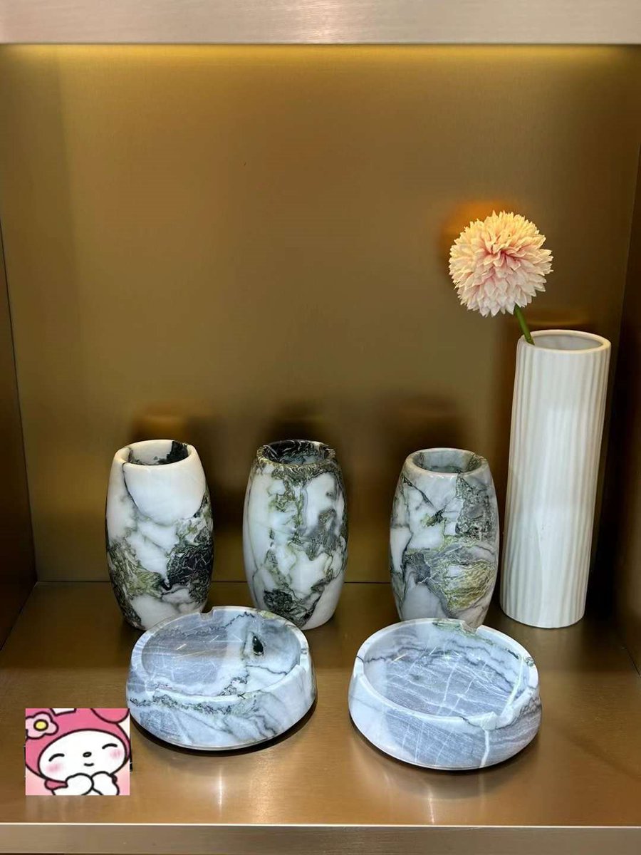 DNayuy's tweet photo. Cold jade luxury stone vase and ashtray.🌹
______________________________________
📞:+86 18065268378(wechat&amp;Whatsapp)
#kitchendesign #countertops #backsplash #cabinet #flooring #fireplace #bathroom #walltiles #usenaturalstone #marble #granite #travertine #luxury #table #house https://t.co/EXA3Bf5kpw