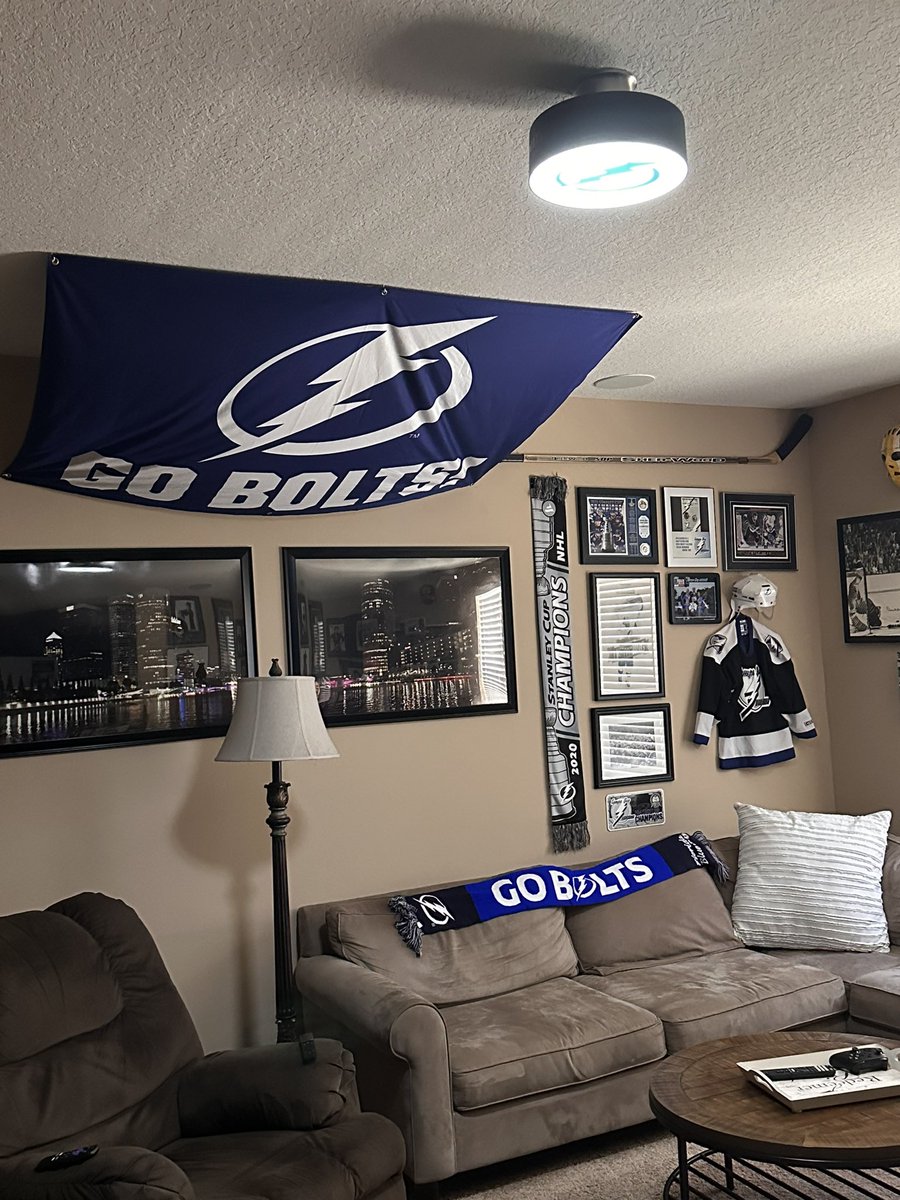 PGutsche's tweet photo. @TBLightning #GoBolts #BeattheLeafs https://t.co/96UFXlQNzy