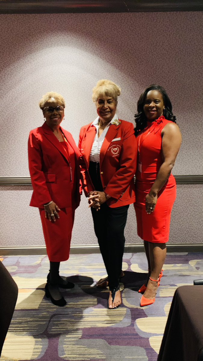 houkappasils's tweet photo. Our chapter had a great time attending the Silhouettes Meeting at the Kappa Alpha Psi Fraternity, Inc. Southwestern Province this weekend in Little Rock, Arkansas. ♥️♥️♥️ https://t.co/cHMzPZCKc3
