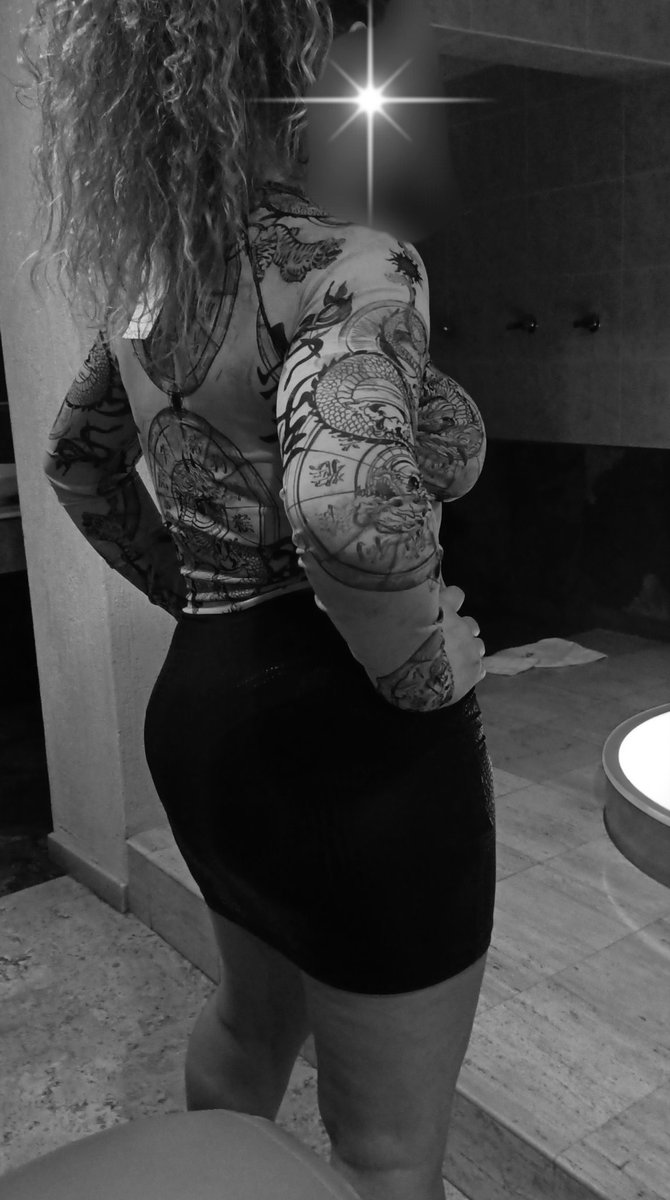 KarlaAlex69's tweet photo. Besos 🔥💋💋💋💋 #esposaswinger #esposascachondas #esposadeuncornudo #EsposasCalientesmexicanas #Esposaenseñando #esposastraviesas #esposastraviesas #esposaputitaenlencería #esposadesnuda #esposacaliente #esposaardiente #esposaengañando #esposainfiel https://t.co/ZnAsyKEfvh
