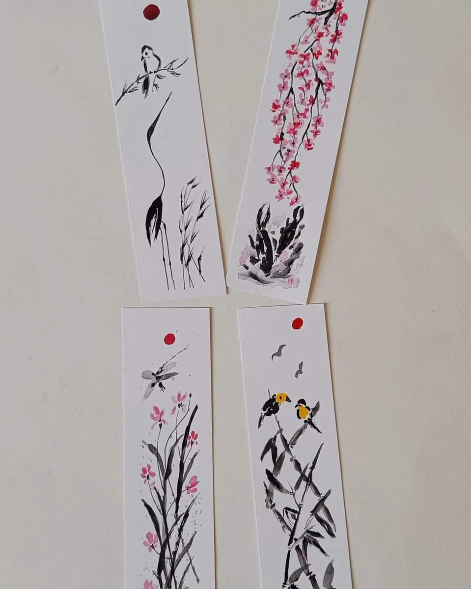 tikulli's tweet photo. All available handpainted bookmarks in Watercolor. DM for purchase details. Follow #ArtbyTee &my #instageam page to view more #ArtGifts. #RetweetPlease to support my #art. #artsale #giftidea #gifting #handmadegift #handpainted #BuyIntoArt #artistsupport #booktwt #readersoftwitter https://t.co/7xKUrtKlGz
