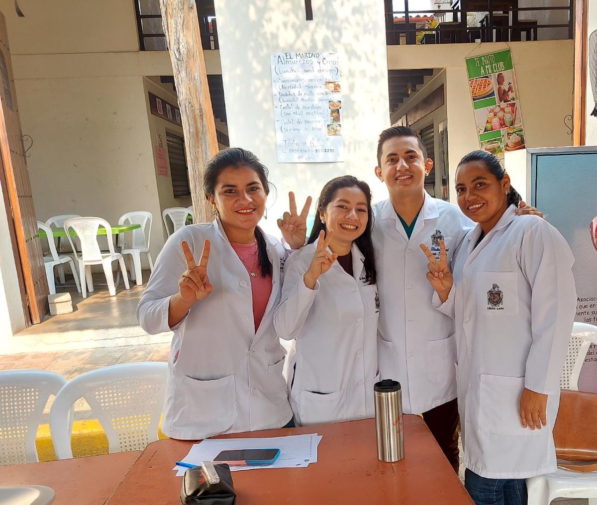 #LaPazNuestraVictoria, ❤️🖤Ni un paso atrás, en paz la vida es mejor, generando ambiente de tranquilidad para las familias Nicaragüenses, sin odio ni división, con mejores oportunidades de educación, salud gratuita y de calidad para la comunidad #LeonRevolucion, #UVDenisSilva