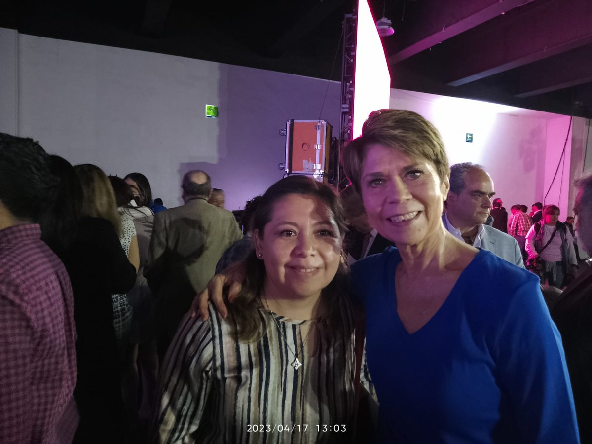 AncifemNacional's tweet photo. a esta Coalición . Desde nuestra trinchera seguiremos trabajando en la promoción de la participación ciudadana y el bien común, tan necesarios para la defensa de la Democracia, las instituciones y nuesto México. 🇲🇽❤️
#MujeresIncidiendo
#SeguimosEnMarcha 
#QueNadieSeQuedeAtrás https://t.co/hhJsRKcLYF