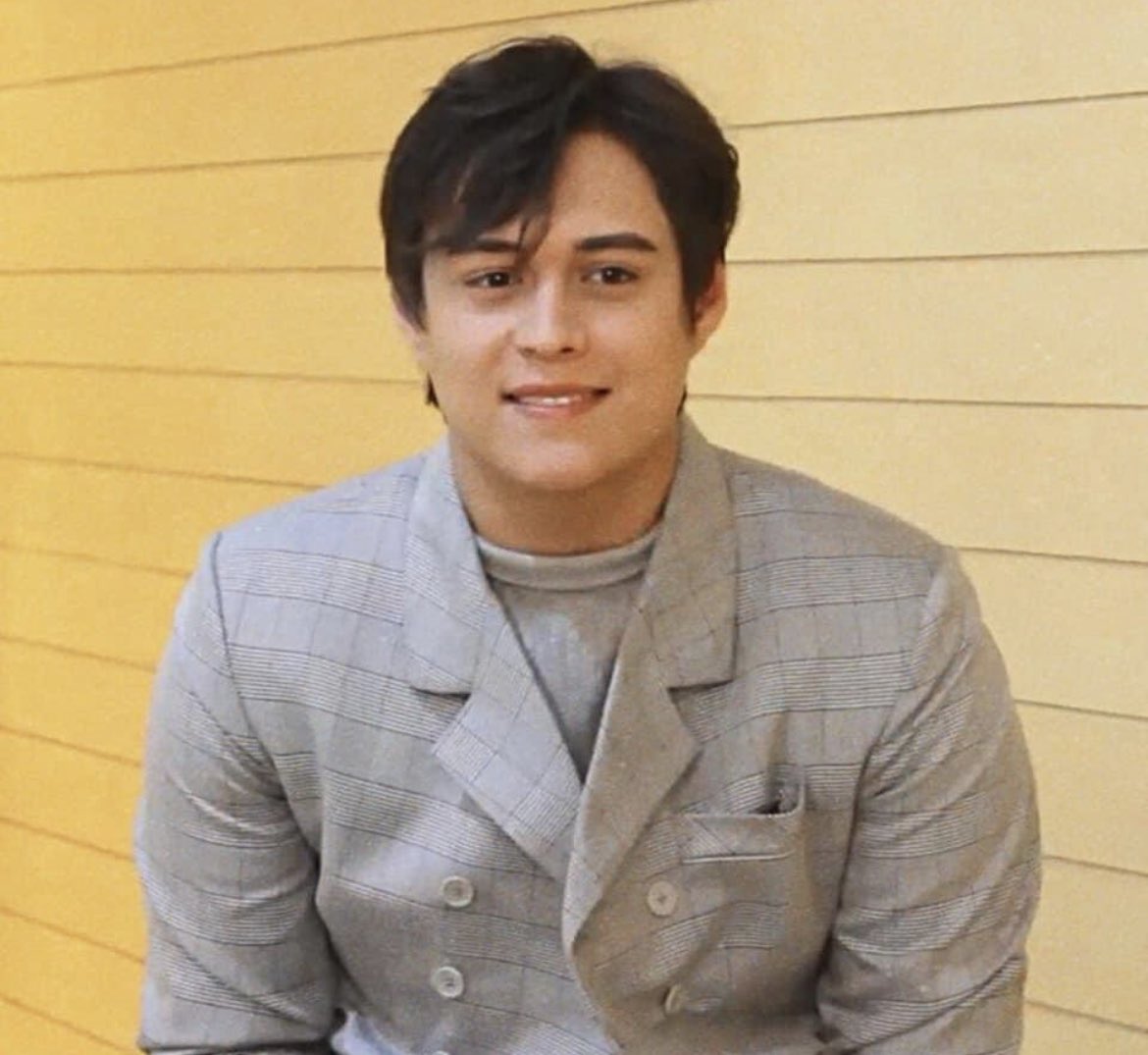 miguel_adecer's tweet photo. Humble and handsome man I ever know

ACTOR ENRIQUE IS BACK
#EnriqueGilBiggestComeback 

#EnriqueGil https://t.co/3UifYbpx8N