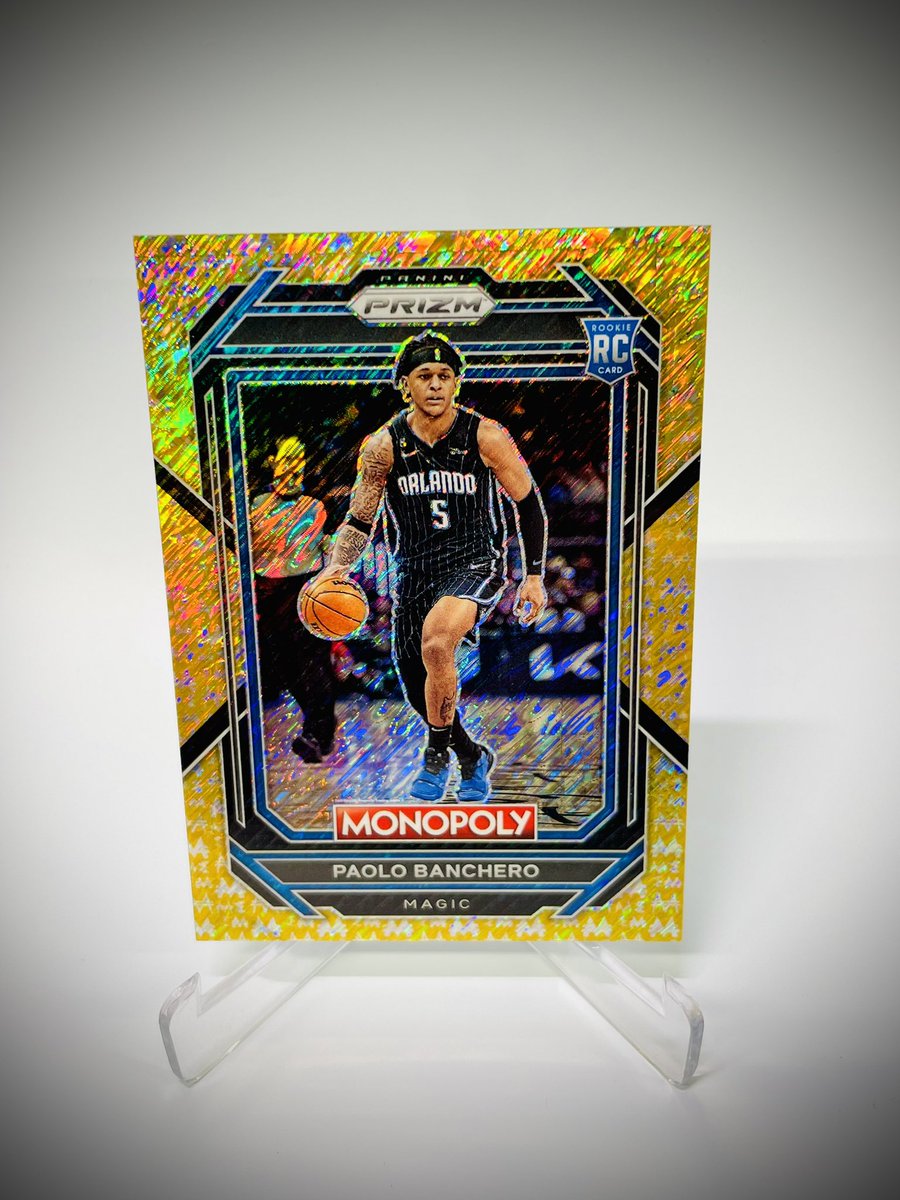 famouscards21's tweet image. 🎩🏀 Monopoly + Prizm 🏀🎩

One of the more polorizing drops in recent history. I for one love this crossover. It’s unique, has great quality, looks stunning and a great buy. 

#prizmbasketball #monopoly #monopolyprizm #whodoyoucollect
 #paniniamerica #thehobby
