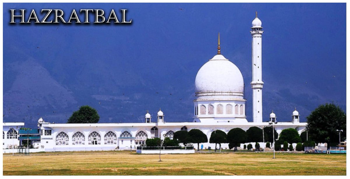 TohfailL's tweet photo. On #WorldHeritageDay2023, let's remember the stunning beauty and cultural significance of #Kashmir's Mughal Gardens, Dal Lake, and other sites that are part of our shared heritage. 
#KashmirHeritage
#KashmirTourism
@adgpi @ChinarcorpsIA @NorthernComd_IA @ManojNaravane @PMOIndia https://t.co/9SXHT4b3fq