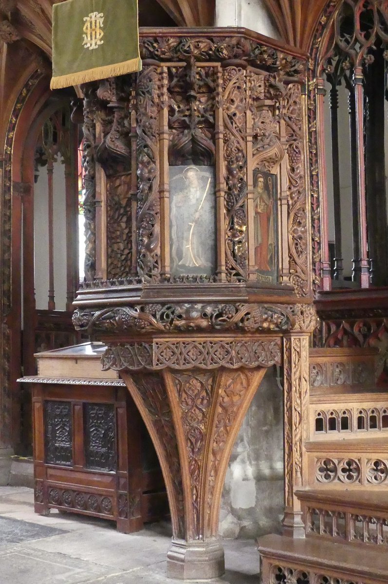 mutley7781's tweet photo. 👀 Lew Trenchard church #Devon
Interesting to learn about the #Pinwill carved pulpit, modelled on the reconstructed 15th C pulpit at #Kenton seen on a previous gathering.
Great visit with @NellytheWillow @morgrugyn @History_Ann & Anne.
Details👇
https://t.co/aa1DZSgGCb https://t.co/ZnyaoRCuMM