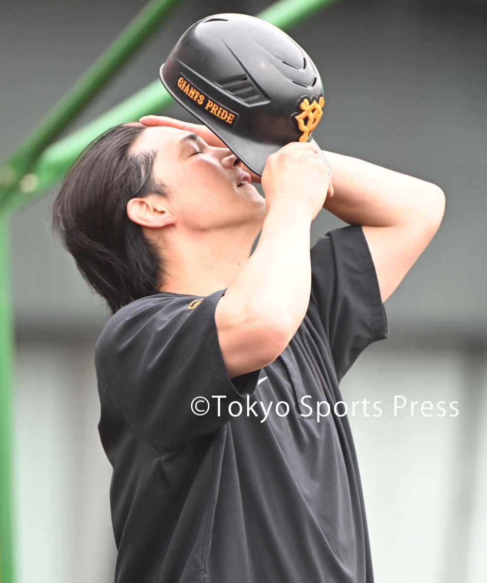 tospophoto's tweet photo. 【プロ野球】2023年4月19日
#巨人 × 横浜DeNA #佐賀

#小林誠司

#giants #ジャイアンツ #東スポ https://t.co/JEglQrJ3B3