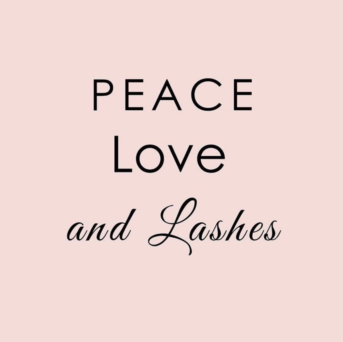 …Peace, love and Lashes. Yes?!

Slots available guys. 081 264 3832
#lunalashes #classiclashes #hybridlashes #volumelashes #lashtech #Rustenburg