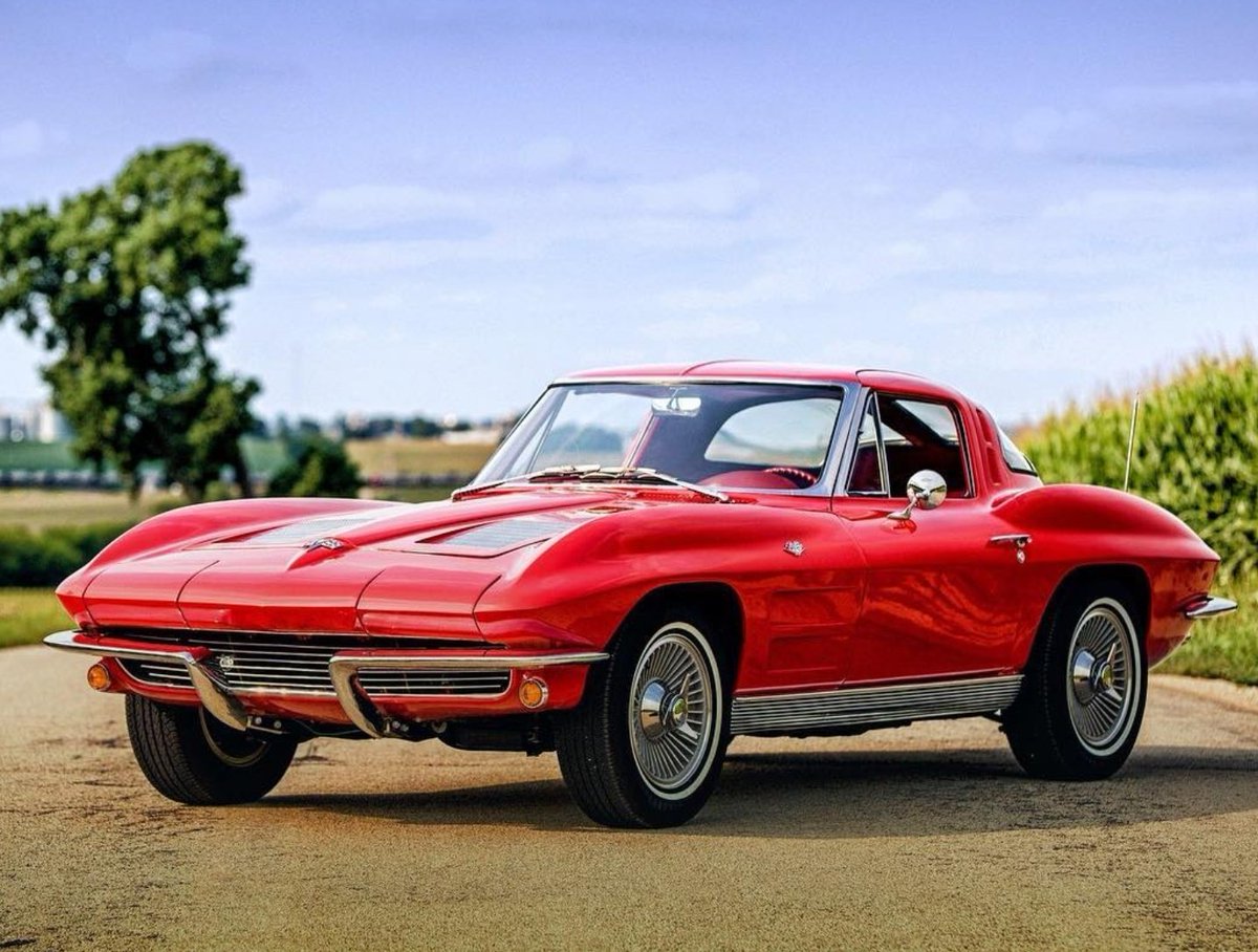 kmandei3's tweet image. #WednesdayWant 😍