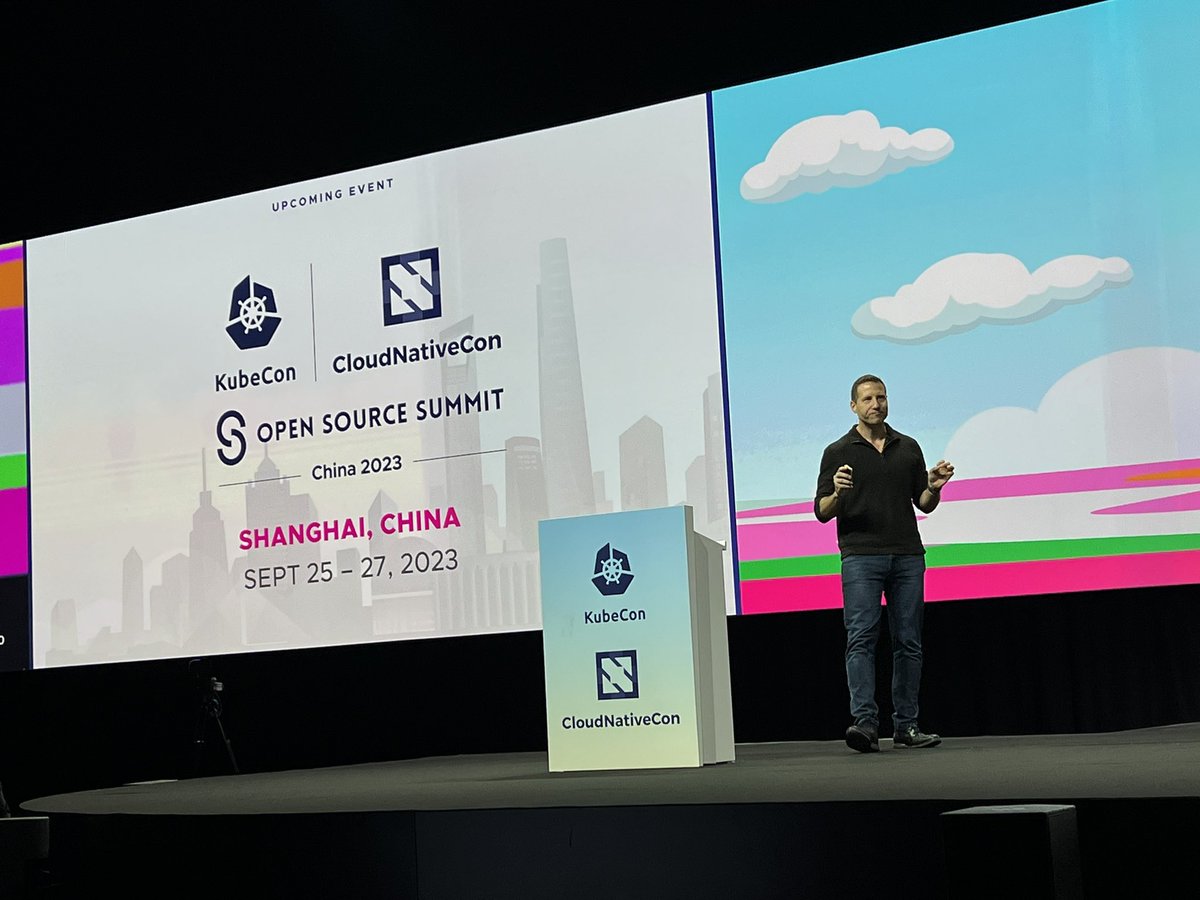 arungupta's tweet image. Largest #KubeCon ever in Europe, and now largest #opensource conference as well 🎉🙌

10k+ attendees
58% first time attendees 

Next #KubeCon EU in Paris, and also in China this year.