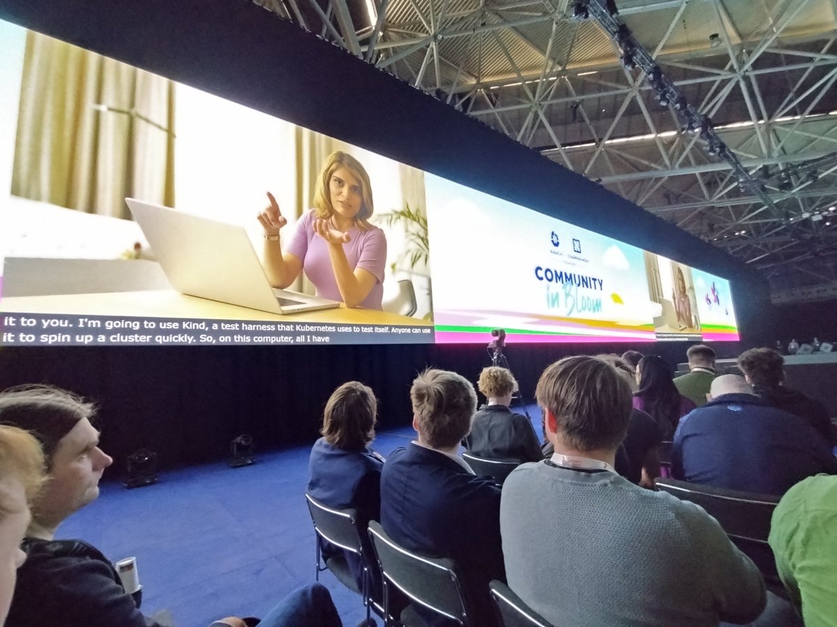 devhunger's tweet image. At #KubeConEU 🤩