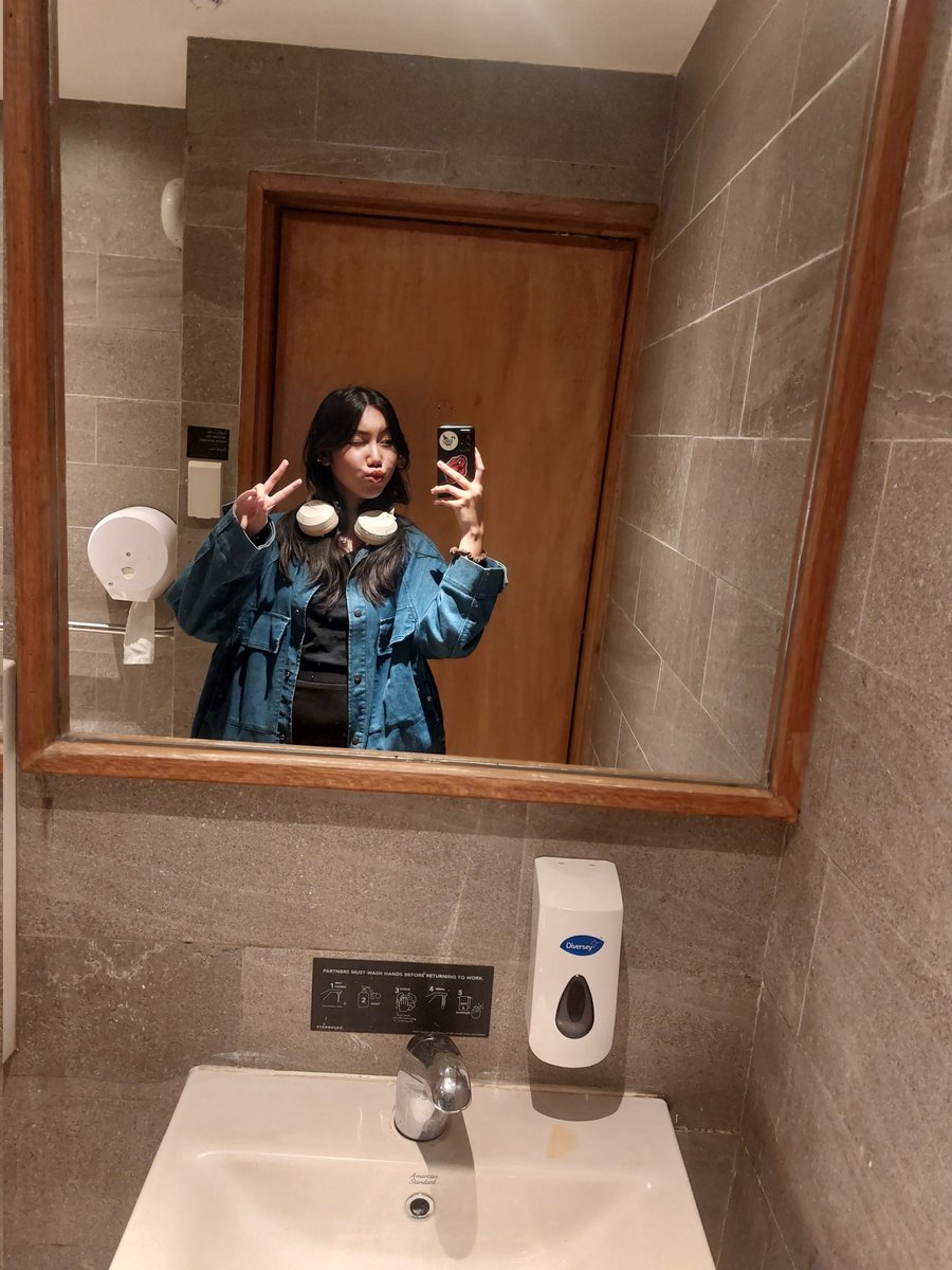 kaionox's tweet photo. BOYFRIEND REVEAL !!! https://t.co/8rV94Oj7YG