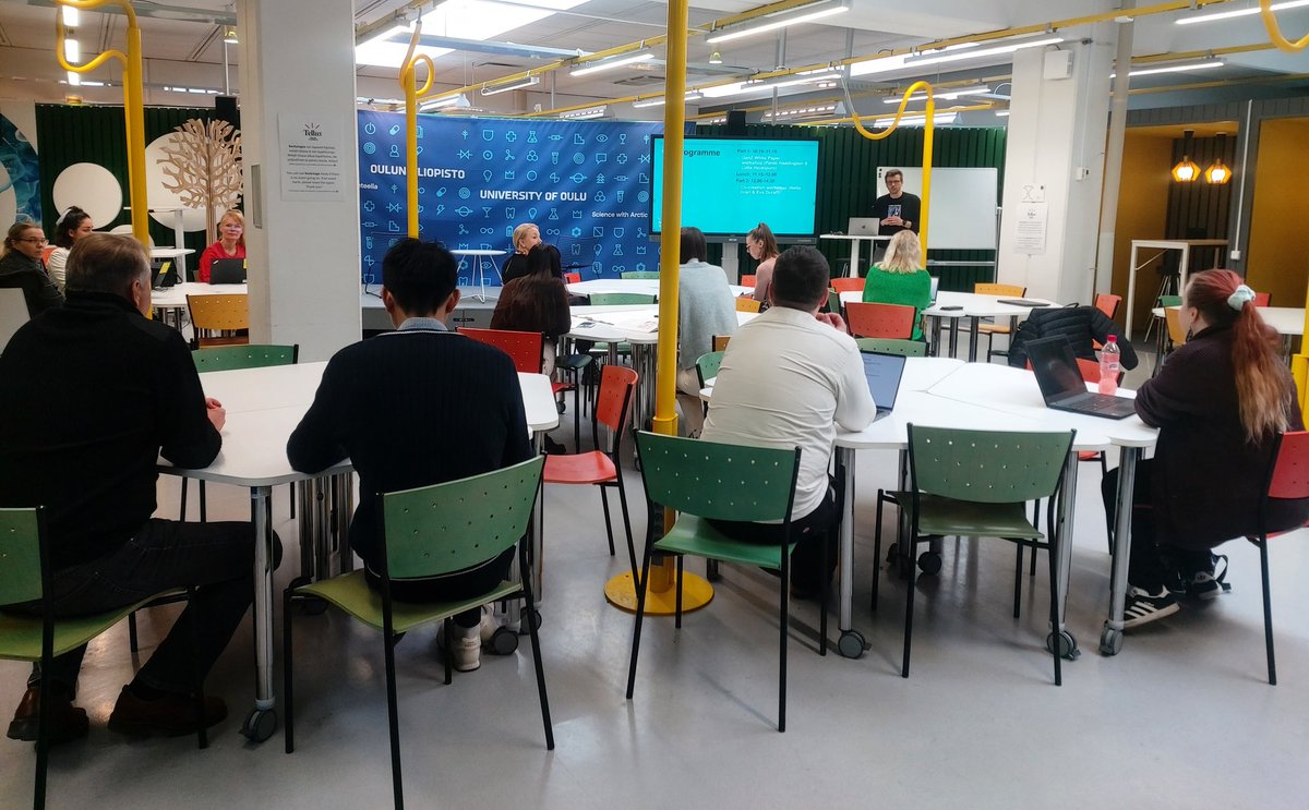GenZ_Oulu's tweet photo. The GenZ workshop for @UniOulu science day is now starting at Tellus Backstage with @pHaddington's introduction of the GenZ research programme/white paper.
#digitalization #HumansInChange #SmartSocieties https://t.co/85IDJSNN6w