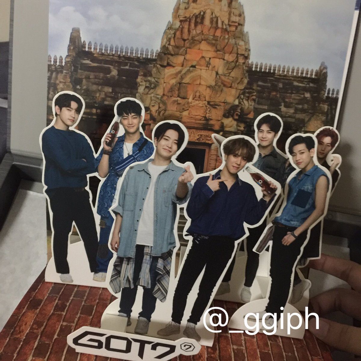_ggiph's tweet photo. (WTS) ปล่อยฟตบ.เอสไซน์สดจินยองค่า 
💚ปล่อย 1650รส.ค่ะ มีเล่มเดียว ต่อรองราคาได้ค่ะ ทักเดมได้เลย
💚เล่มนี้ไม่มีขายค่ะ เป็นของรางวัลผชด.จากส่งฝาชิงโชคเอสค่า
💚เราเปิดดู2-3ครั้งนอกนั้นเก็บค่ะ
💚กทม.นัดรับได้ค่ะ
#JinyoungGot7 #jinyoung #ตลาดนัดอากาเซ่ #ตลาดกัซ #ขายของสะสมgot7 #จินยอง https://t.co/LNpN7XmTYm