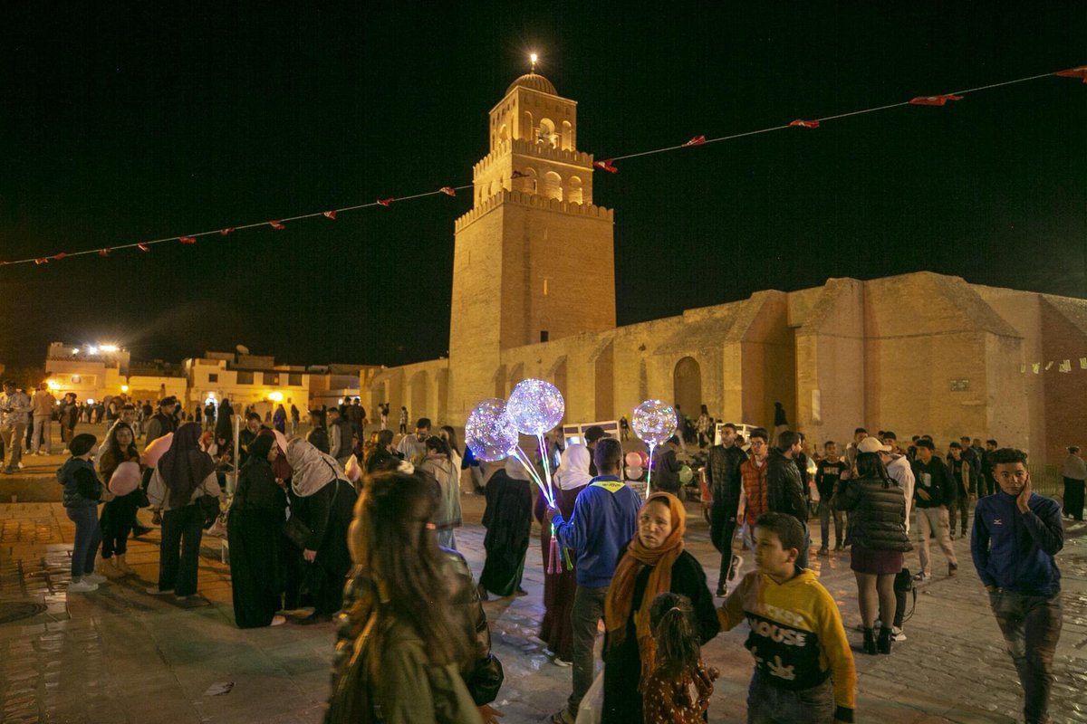 zientus21's tweet photo. Mosquée Oqba Ibn Nafi ,Kairouan.Tunisie🇹🇳

La première mosquée au monde avec un minaret. https://t.co/BGDwdwrlcU