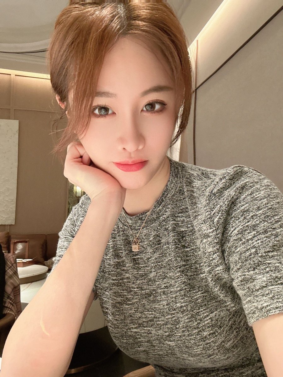 weiwei1279's tweet photo. 鬼迷日眼 https://t.co/igMH9MN3yd