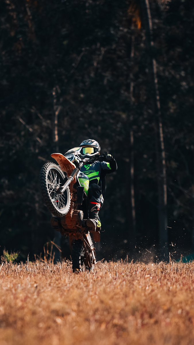 dev_venkatesh's tweet photo. #wheeliewednesday on the #Xpulse @HeroMotoCorp https://t.co/BhhkXO0YH7