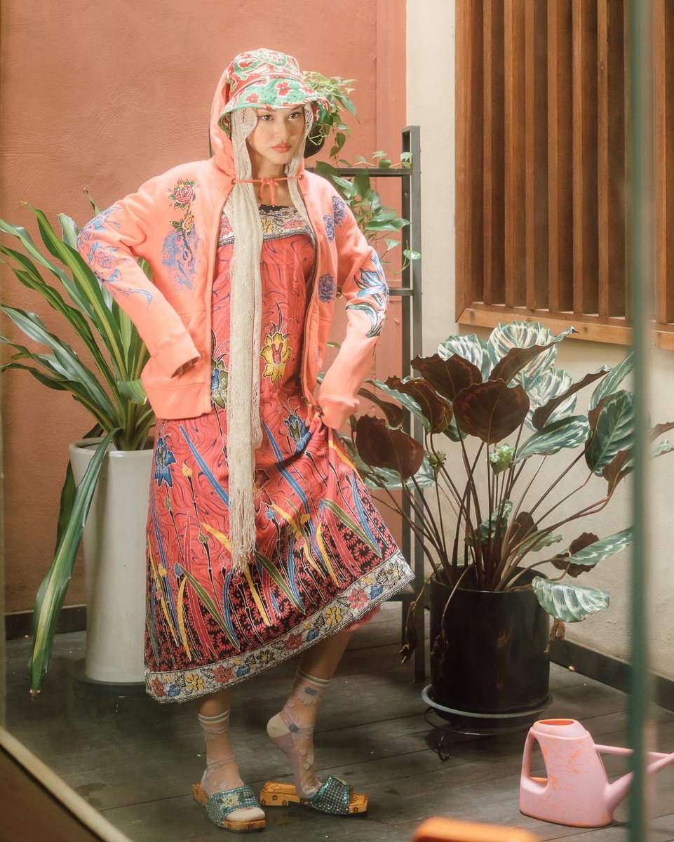 Dhanilliani's tweet photo. 🇯🇵 feature for japanese magazine SPUR May Issue https://t.co/ekHGRQHc3f
