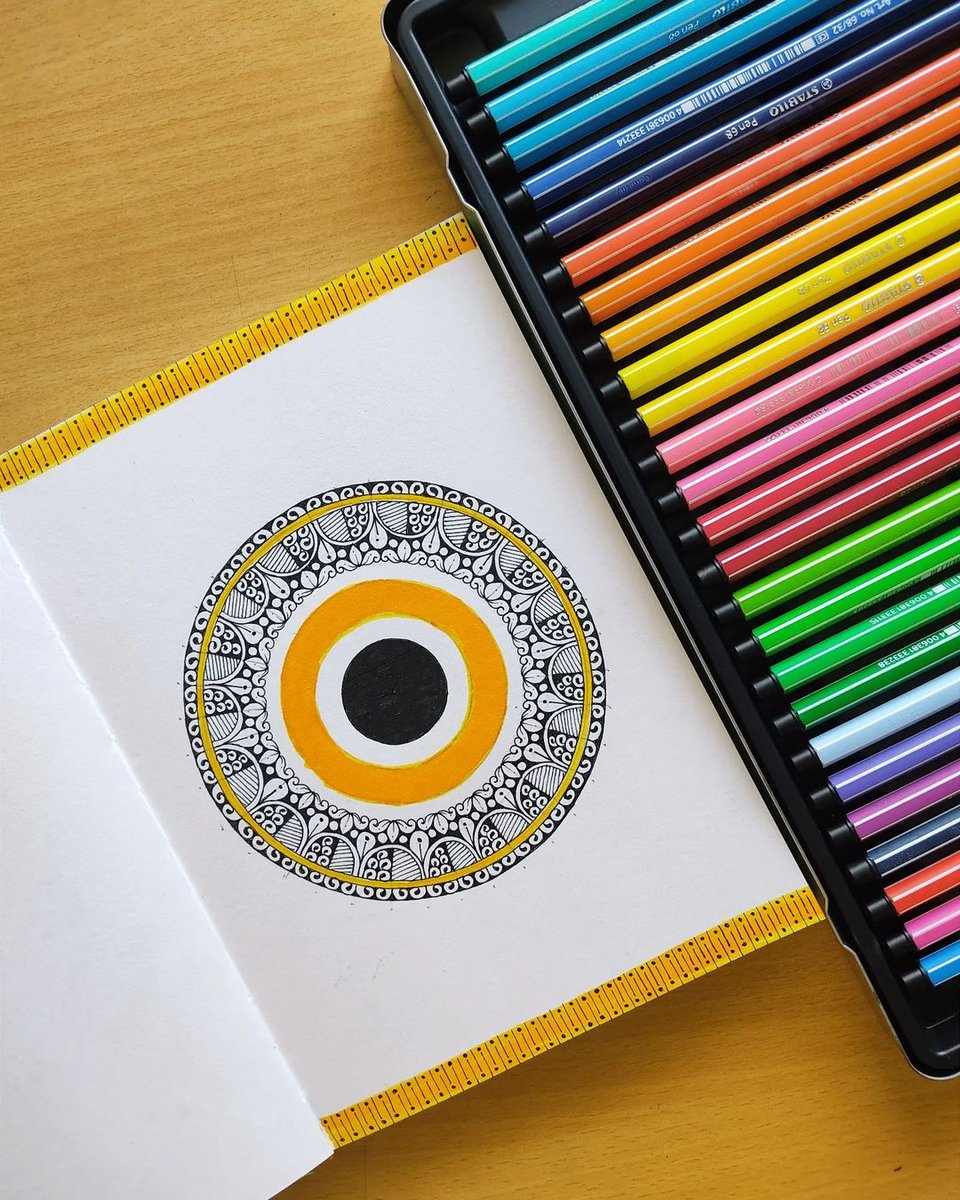 menorahcreatif's tweet photo. Done on @menorah_in 140GSM Cassata Sketchbook
⁠Done by @pen_creations._
.
.
.
Shop from our website:⁠
https://t.co/S1Pre6c6vN
.
.
.
#menorah #menorahstationery #sketchbook⁠ #artistsoninstagram #mandalameditation #mandalacustomshapes #mandalatherapy #patterndesign #easypattern https://t.co/t8hqLi7cwf