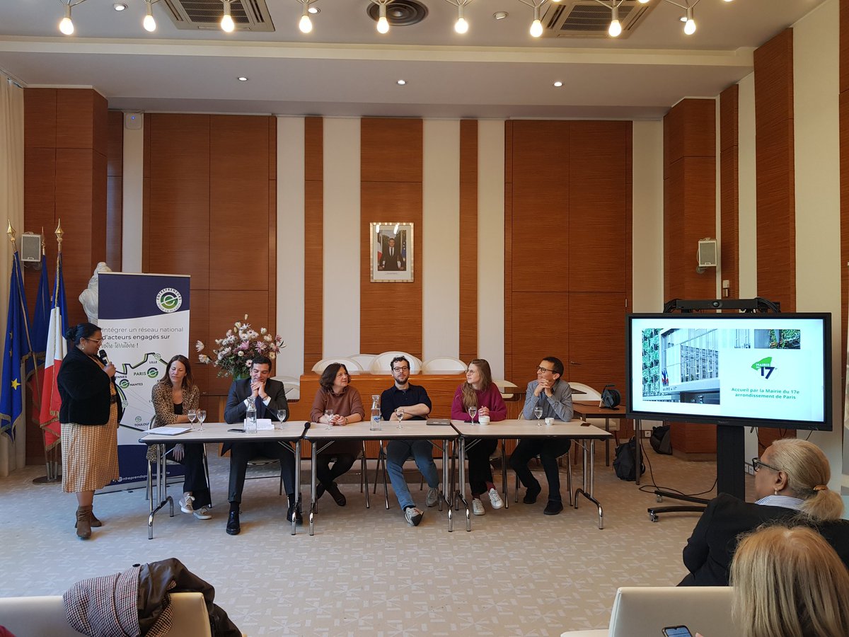 🚀🚀 l'atelier #25 co-organisé avec <a href="/eplplanete/">Entrepreneurs Pour La Planète</a>, a débuté à la <a href="/Mairie17/">Mairie du 17e</a>  sur le numérique responsable. Définition, impacts, enjeux  climatiques, solutions et actions à mener... sont autant de sujets que nous abordons avec les acteurs du secteur et des experts du droit.