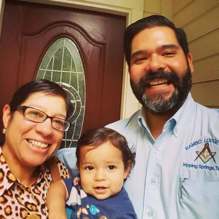 TkMartin1074196's tweet photo. Greatness is the born of ordinary men who decided to work extraordinarily hard not just for themselves but for his family 

#rememberthealamo  #bluelodge #texasmason #mastermason #travelingman #looktotheeast #grandlodgeoftexas #lodgeofficers #mason #taquitoswestave https://t.co/C1u3zsWROd