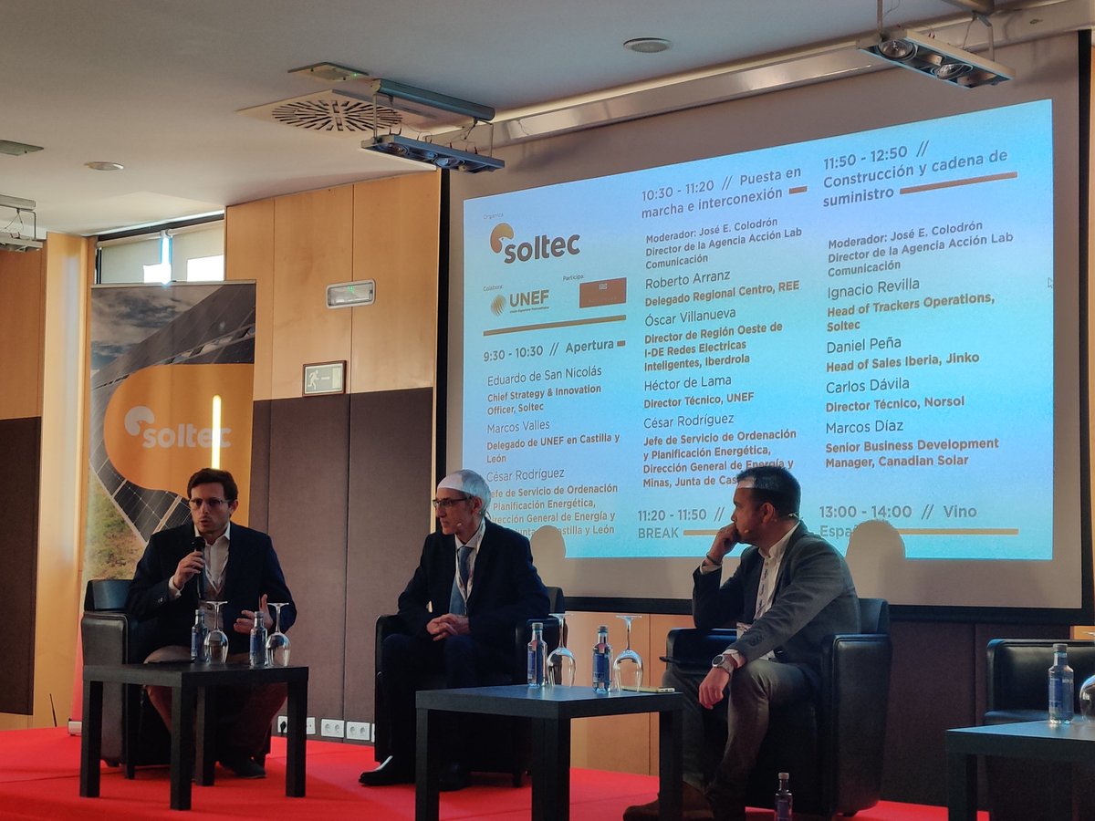 MVScada's tweet photo. Hoy estamos en la conferencia de construcción e instalación de plantas solares organizadas por @SoltecPower y @UNEFotovoltaica https://t.co/b4kPknciMC