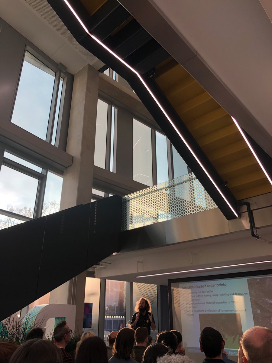 oh_thea's tweet photo. Science communion 🕊️🌞 The light filled up the Henry Royce Institute nicely and lit up the listeners for a cosy Pint of Science launch🍺🧫#pint23 #POSjustasip https://t.co/acP9JHbOYN