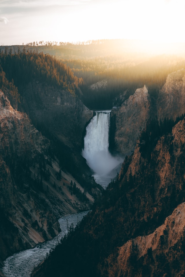 latlong_net's tweet image. Yellowstone National Park, WY, USA.
latlong.net/place/yellowst…

#photography #nature #coordinates #wednesday #visit #location #travel #mountains #geyser #Yellowstone