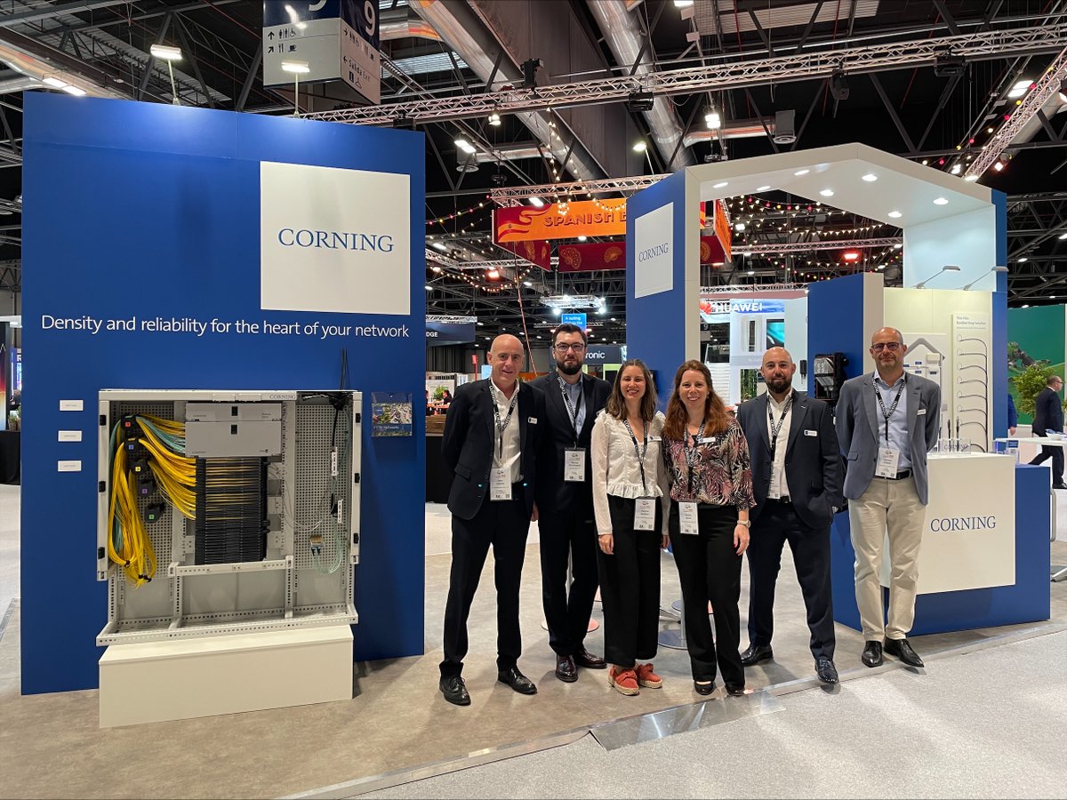 CorningOpComm's tweet photo. We can’t wait to meet you here in Madrid this week at the #FTTH2023 conference. Stop by booth P02 to say hello, talk all things #fiber to the home, and see how deploying an FTTx network with a Corning solution is as simple as #pushclickconnected! https://t.co/7JjtL7zU6w https://t.co/kGbMmRdQBF