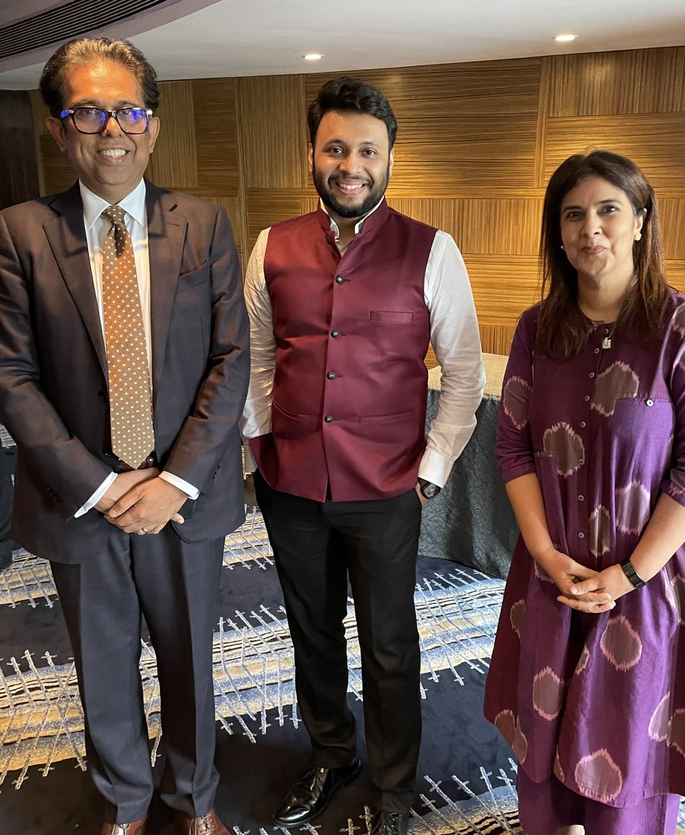 With The Secretary of Consumer affairs @rohitksingh and The CEO & Secretary general of @ascionline Manisha Kapoor