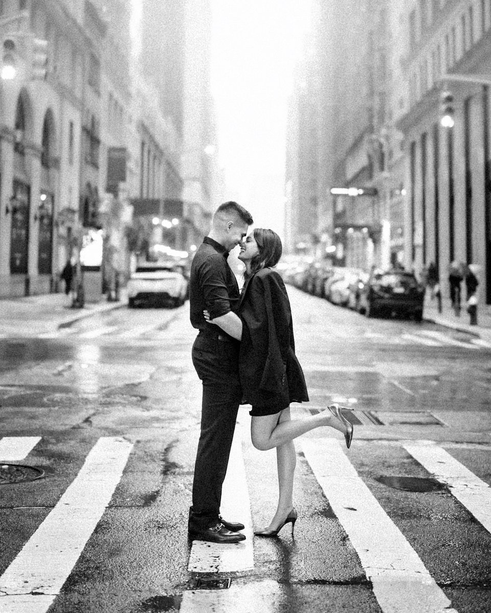 NikonIndia's tweet photo. Two people on a street, lost in their own world., captured by our #NikonCreator Raj RJ.

Nikon Z 9, NIKKOR Z 50mm f/1.8 S

For information on products, offers and more, visit https://t.co/O2lv6tbfaS

#Nikon #NikonIndia #NikonZ9 #NikonMorrorless #MirrorlessCamera #MirrorlessRange https://t.co/3NK3hS0eXF