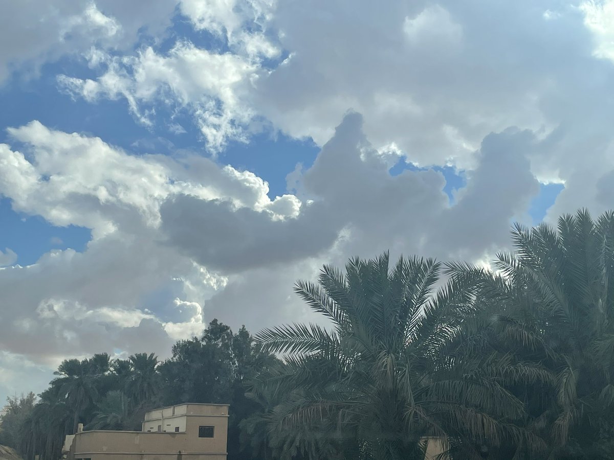 tcfcw's tweet photo. @ALMISNID طيب هذي من تصويري ببريدة https://t.co/QyGfnyEeSp