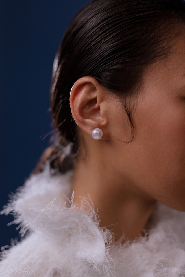 Elevate your look with our exclusive #ShiningSummer line inspired by everything summer. Our unique earring designs are reminiscent of white sands and clear blue skies. shining-jewelry-inc.webflow.io

#SummerEarrings #HoustonJewelry #Fashion