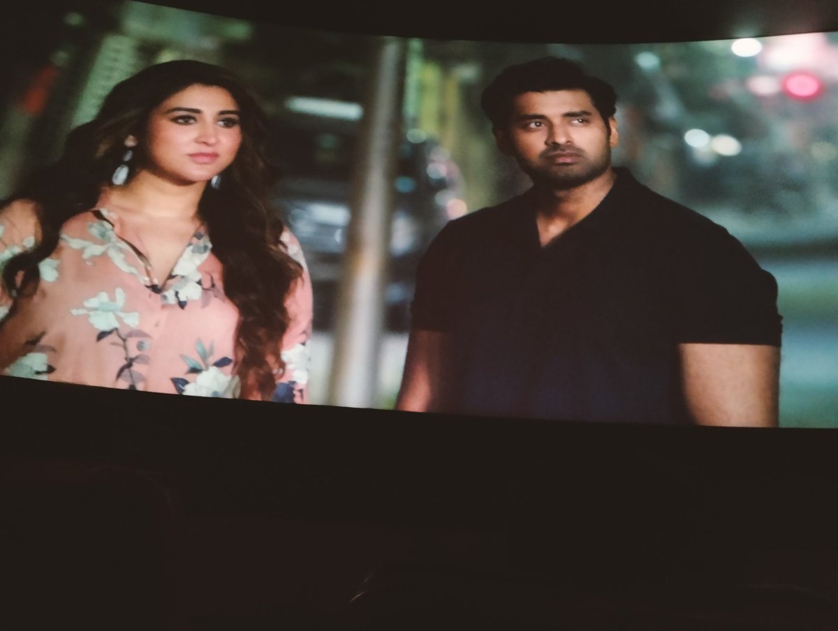 Kal #LoveMarriage dekhlam..Darun laglo..@AnkushLoveUAll @Love_Oindrila pair er last chobi #Magic r por abaro mon bhalo korar moton akta chobi..#RanjitMallick #SohagSen awesome. Oshadharon comic timing. Durdanto🔥 Prottyekei darun 2hrs matiye rakhlo Soporibare dakhar moton chobi🥰