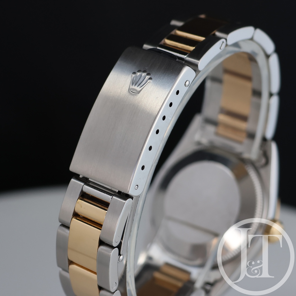Rolex Oyster Perpetual
67483
31mm Steel &amp; gold
With original papers dated 1999
#instock
#forsale
.
.
🖥️jewelsandtime.co.uk
.
☎️07907 162 163 call or WhatsApp 
.
📍Mayfair London W1