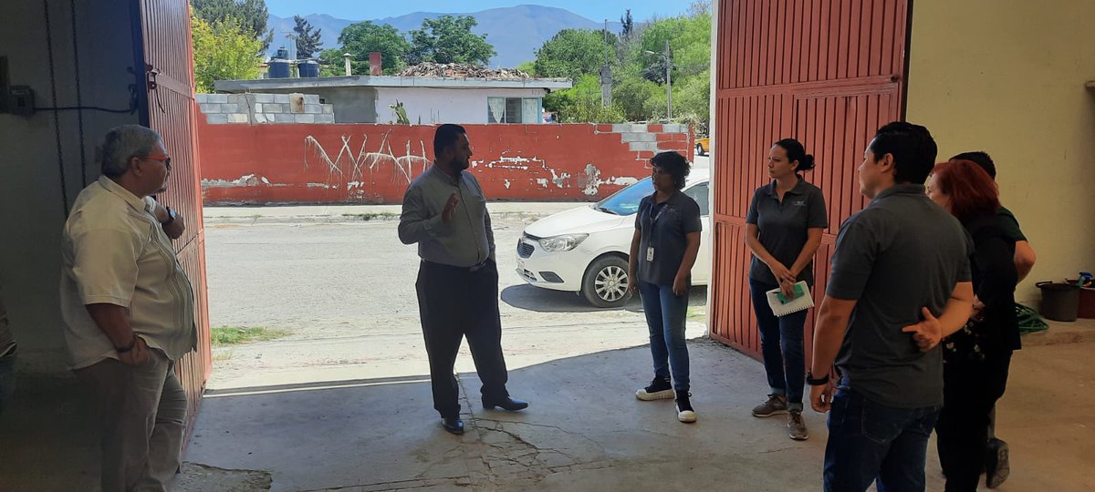 CD14_Coah's tweet photo. El día de hoy recibimos al Vocal Ejecutivo @robleva y Vocal de organización de la @04JDECoahuila, en la cual se detallo la recepción de paqueteria electoral, con respecto al proximo #PLE23 en Coahuila. Sin duda una reunión fructífera @INECoahuila @rodrigo_0378 @Jorge_dlp @jccr11 https://t.co/YK39g7Jx5t