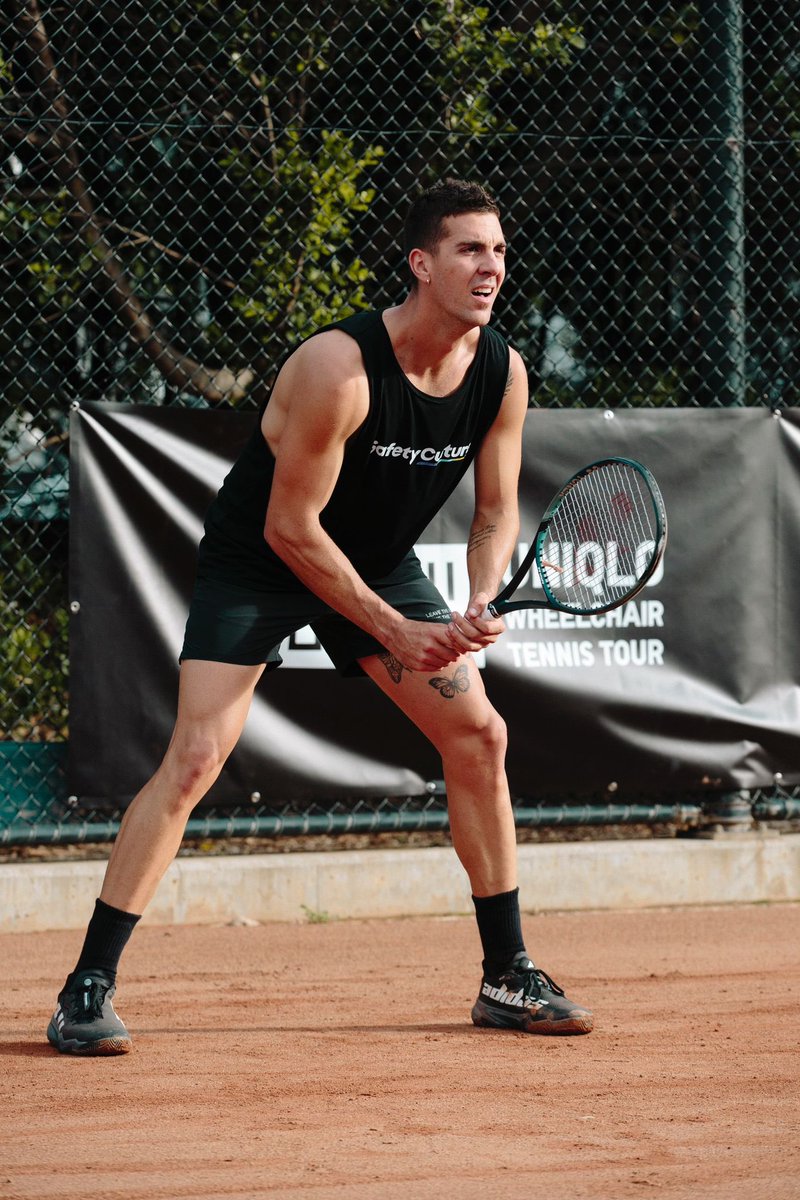 TKokkinakis's tweet photo. Back to work on the clay😤 Europe tonight @SafetyCultureHQ
#SCAmbassador
#AnImprovementMovement https://t.co/DEVlHM7bIO