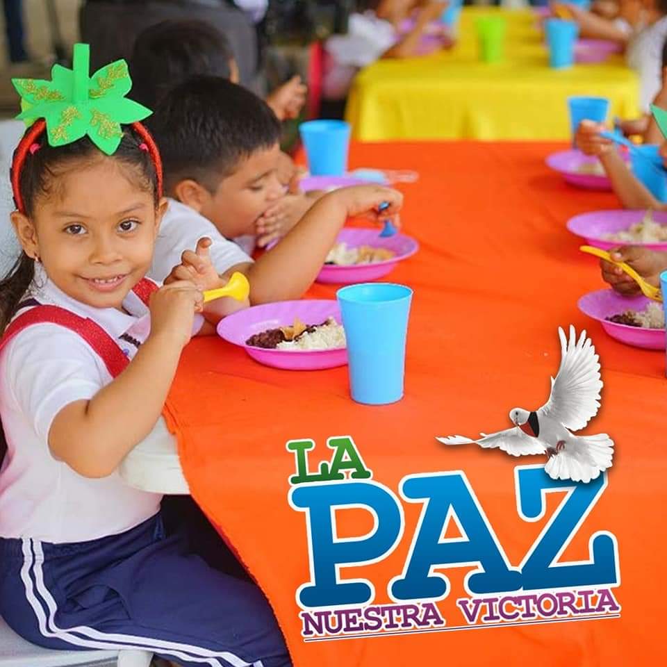 ConversaSandin1's tweet photo. Avanzamos todos juntos en paz y armonía para seguir cosechando más victorias ❤️🖤 #LaPazNuestraVictoria https://t.co/dhit6Pj0Yc
