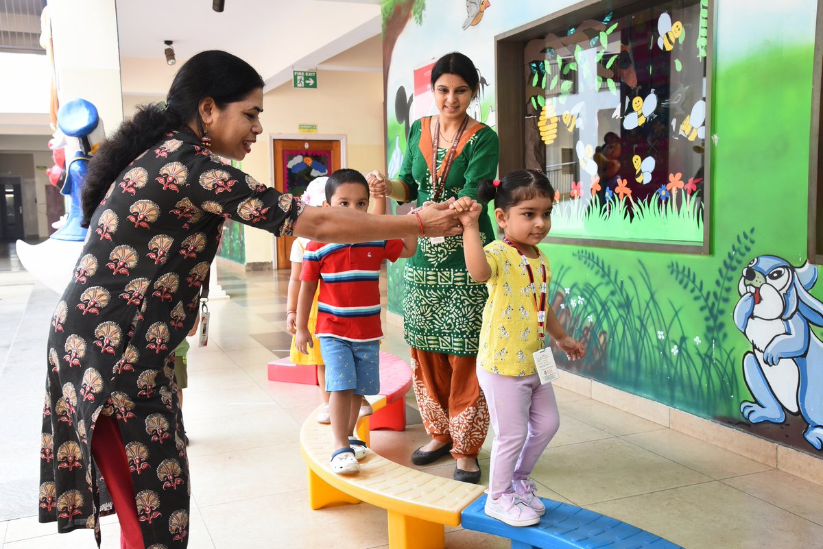SAI_Edu_In's tweet photo. The tiny tots of Playgroup engaged in their first activity where they tried their best to walk on a balancing beam. Some needed assistance, while others attempted to complete the task independently.
#MultisensoryLearningApproach #Visualskills #Kinestheticskills https://t.co/5Kvtri7IRQ