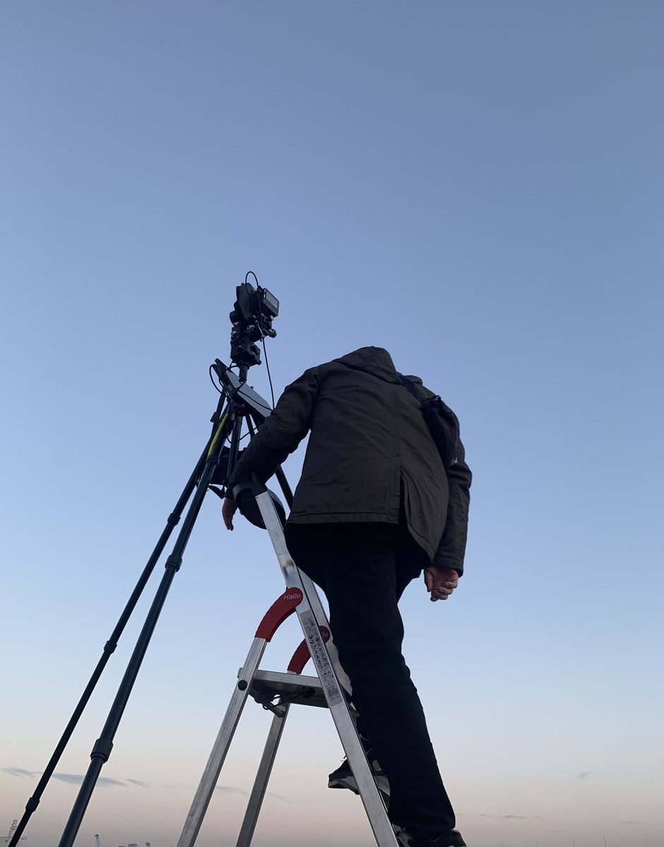 Solid_Design_L's tweet photo. 寒い中シャッター切るまで3分30秒はとても長い.....。撮影風景
Camera:PHASE ONE IQ4 150MP
#建築 #建築写真 #大阪 #日本 #フェーズワン
#iq4 #中判デジタル #ローデンシュトック
#architecture #architecturephotography
#architecturelovers #photograph #phaseone
#digitalback #rodenstock https://t.co/S9omvgqO1N