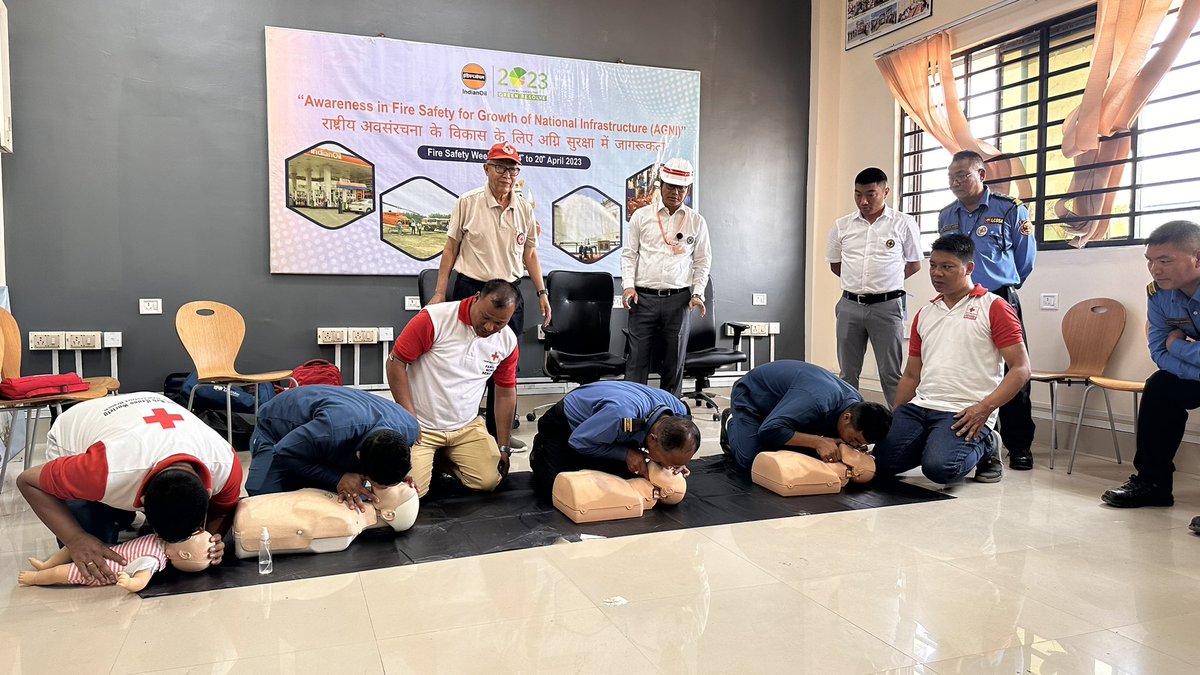 IOCLManipur's tweet photo. First Aid Training by Red Cross Society at Imphal Depot on 18.04.23 https://t.co/h64JtwlRh7
