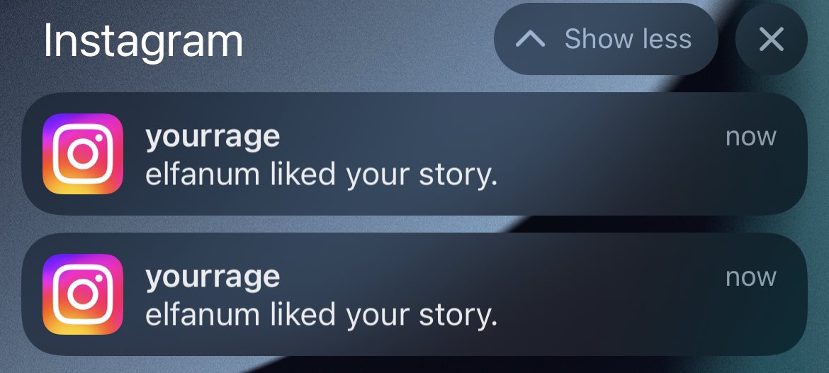YourRAGEz's tweet photo. This nigga fanum only text me when it’s about food 😭 https://t.co/ZNP7TEIcEb