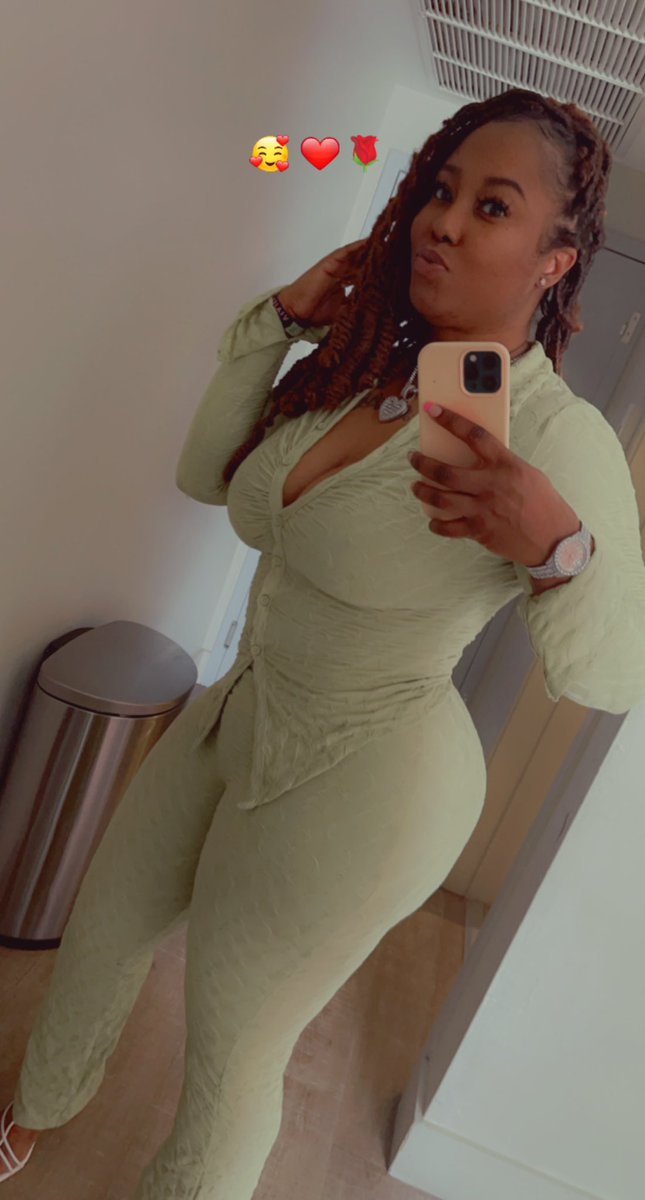 BeautyIsThe1's tweet photo. @aPrettyBully 5’6 230 😎 https://t.co/Bo123KZTc8