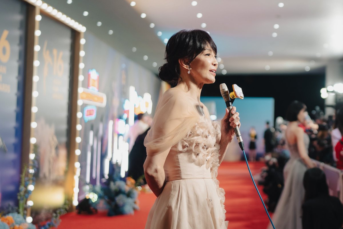 AsianFilmAwards's tweet photo. 【第16屆亞洲電影大獎 | 頒獎典禮】
頒獎嘉賓|#西島秀俊 #岡田將生 #鄭裕玲 #盧卡斯巴禾
Presenter | #NishijimaHidetoshi, #OkadaMasaki, #DodoCheng, #LucasBravo
#backstage #AFA16 #AFA #AFAA https://t.co/2XAxHkHwUf