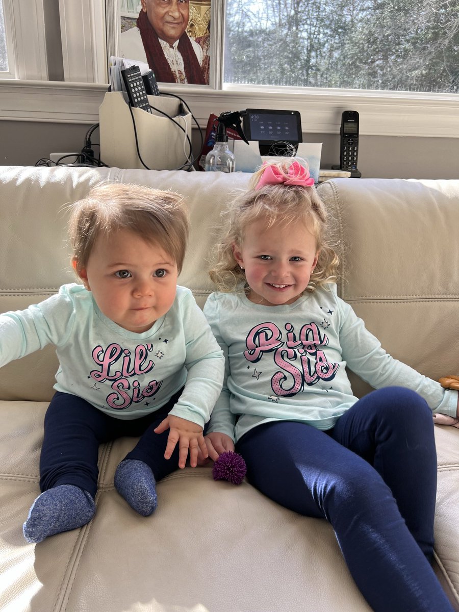 ryancron77's tweet photo. @CandiceBoyer218 #bestfriends https://t.co/zbKXUftN1e
