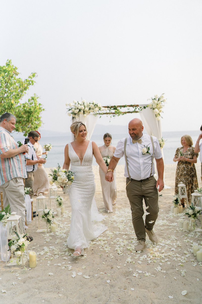 JamieMLever's tweet image. Got married in Thailand mates