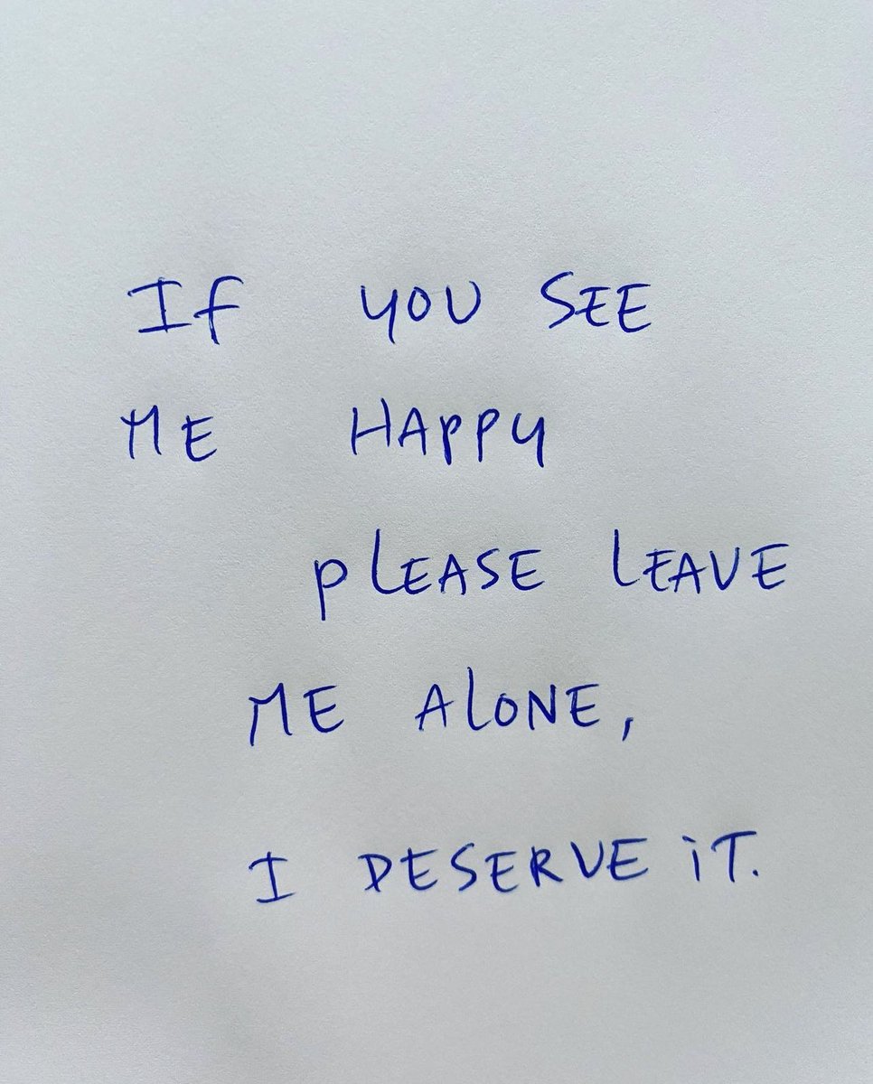 Blithe (@blithesaxon) on Twitter photo 