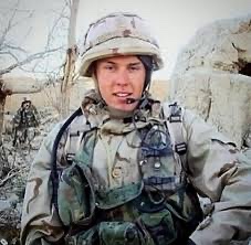 sebasdiekstra's tweet photo. Vandaag is het 16 jaar geleden dat korporaal Cor Strik van @11Luchtmobiel sneuvelt tijdens een patrouille ter ondersteuning van een Amerikaanse eenheid in Afghanistan. Hij bracht het ultieme offer. Wij blijven hem herdenken, opdat wij niet vergeten. #LestWeForget https://t.co/Q8utXYrN55